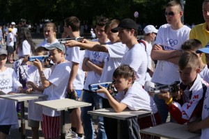 OLYMPIC FEST 2014_laser shooting presented by the modern pentathlon federation (2)-001