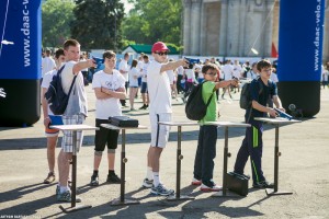 OLYMPIC FEST 2014_laser shooting presented by the modern pentathlon federation (3)-001